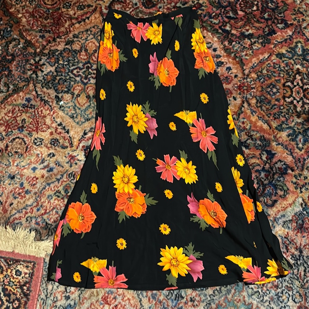 Long skirt Ann Taylor size 4
